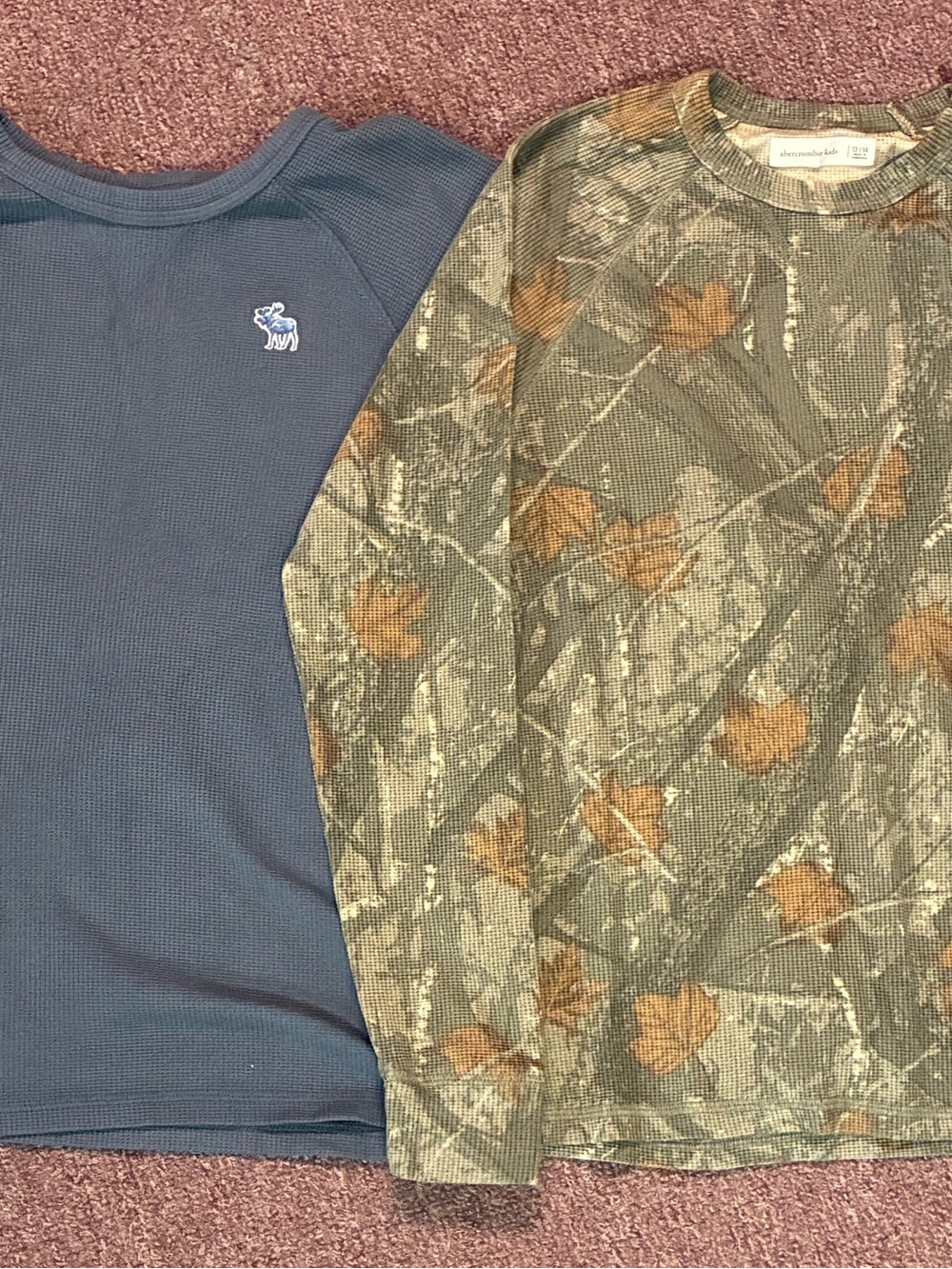 abercrombie kids Long Sleeve Navy Solid & Green Brown Camo Thermal Set